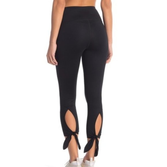 NEW LISTING! Zella High Waist Tie Back Leggings - Picture 1 of 1